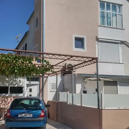 Apartman Antonela Apartment